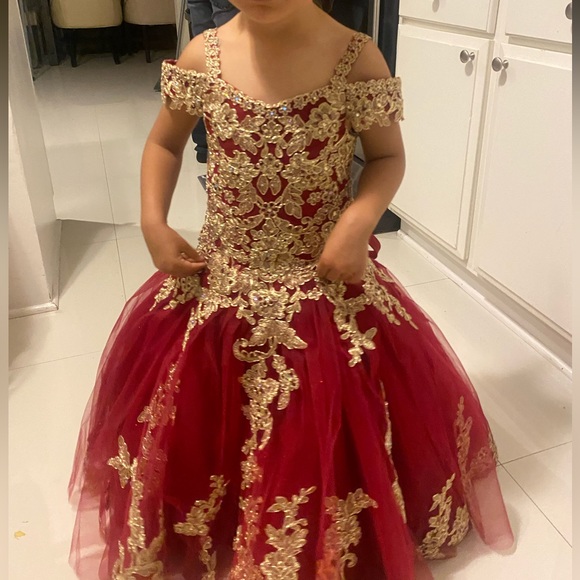 Formal toddler gown Formal toddler gown